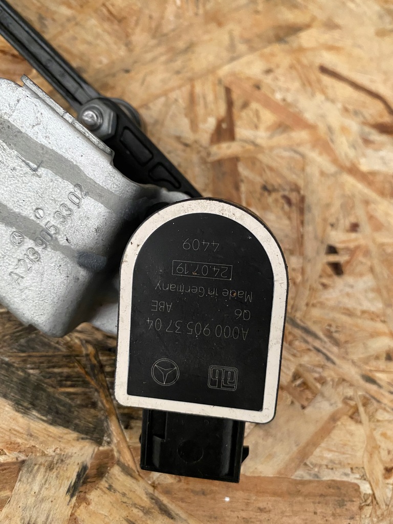 фото №4, Mercedes w205 датчик выравнивание a0009053704