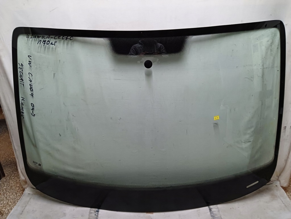 фото №1, Стекло передняя vw caddy 2004- kamyk