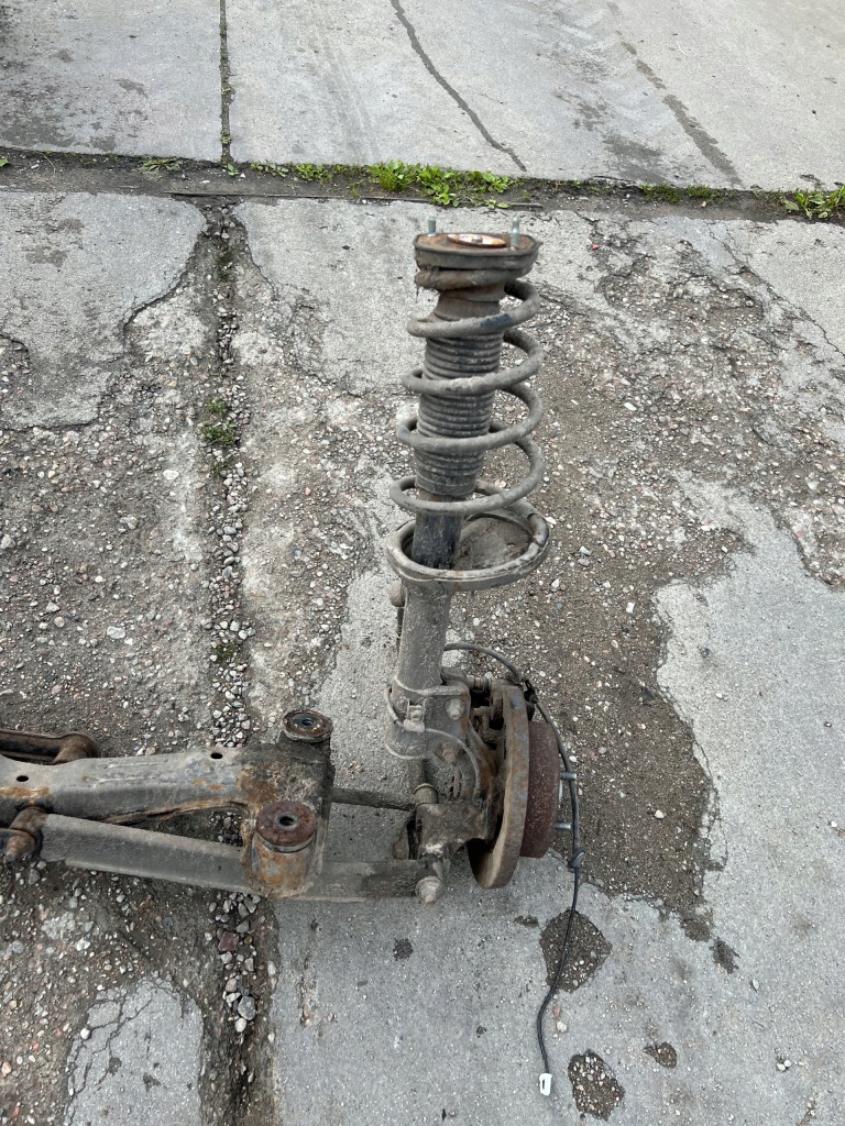 фото №2, Hyundai tucson i 04- балка oś подвеска задняя kpl