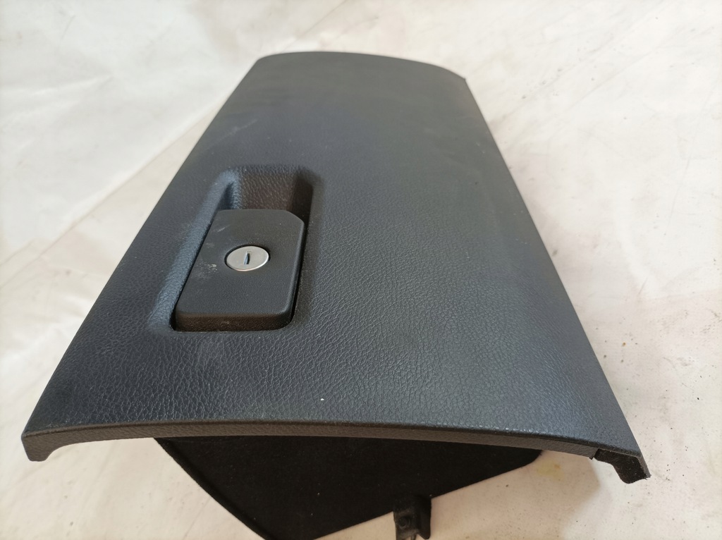 фото №15, Dodge ram 19- бардачок пассажира usa