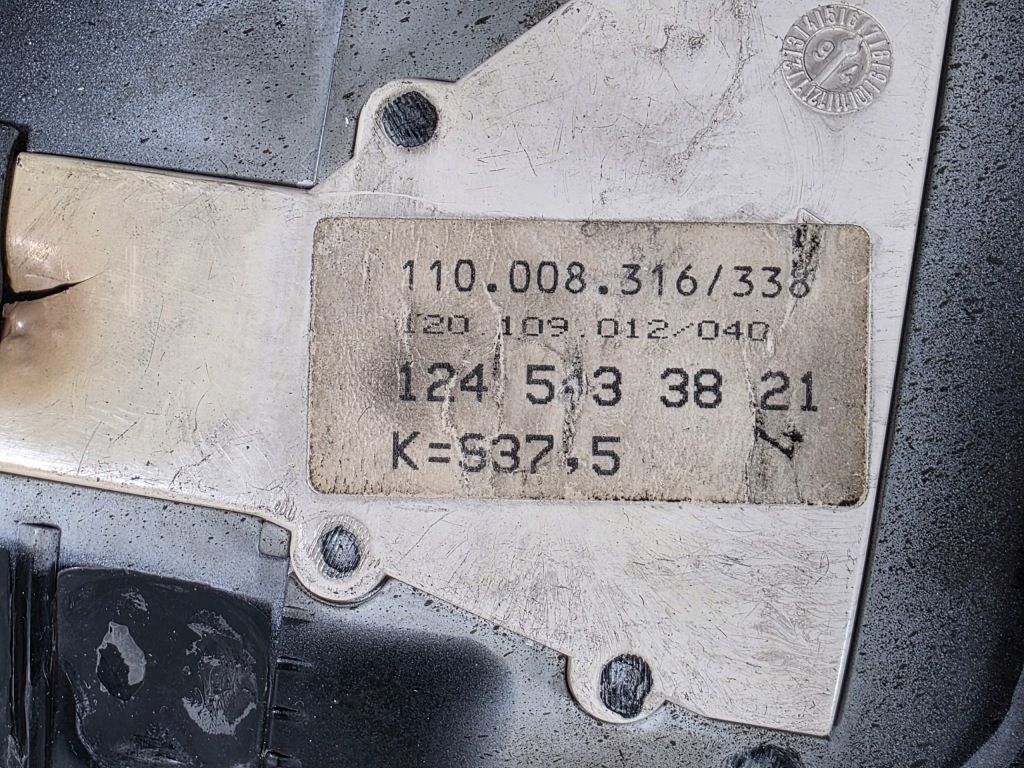 Лічильник прилади mercedes-benz w124 2.0d оригінальний номер 1245433821 Київ