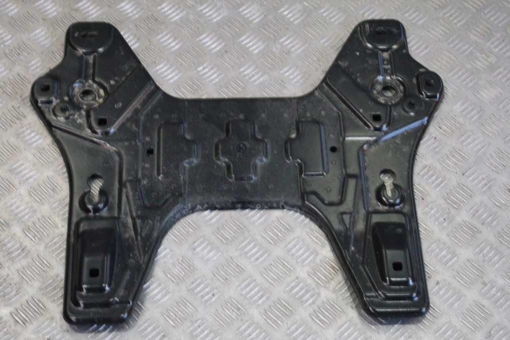 фото №1, Распорка опора кронштейн mercedes sl r232 232 amg a2326107800