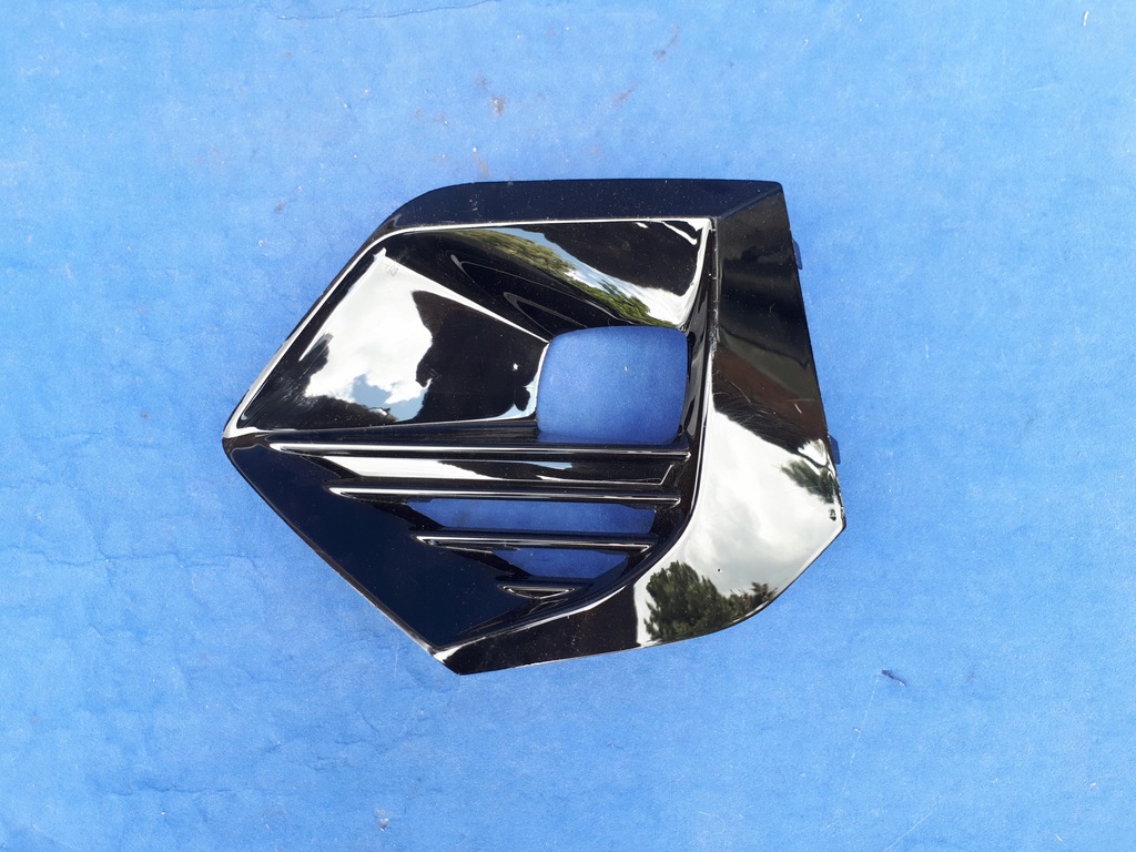 фото №1, Peugeot 2008 2020- 20- решётка рамка левая