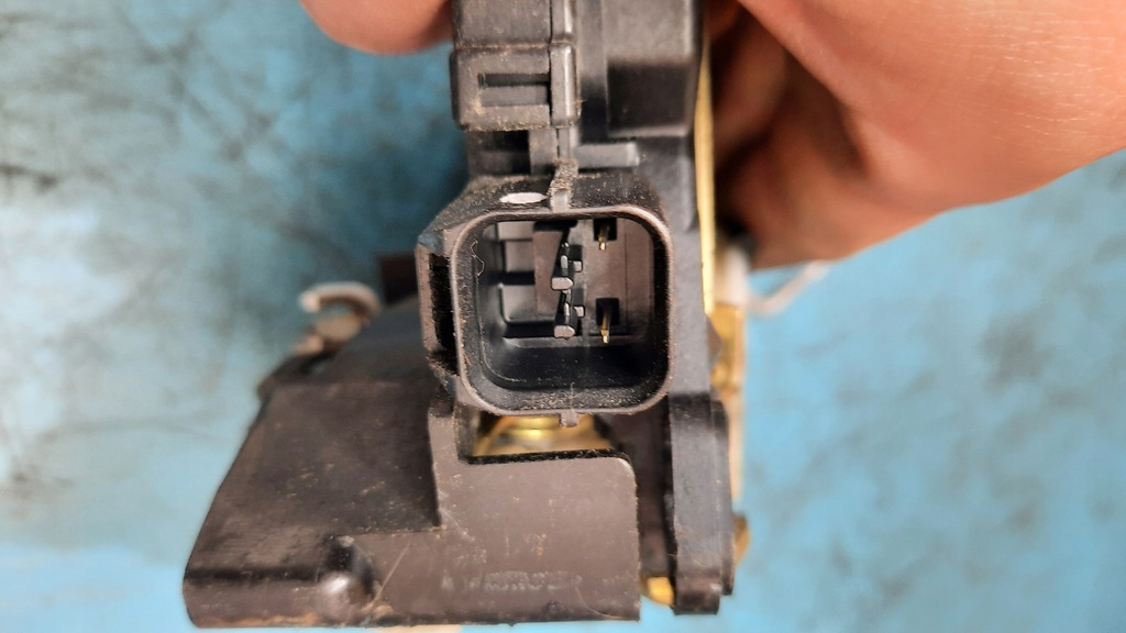 фото №4, Замок двері правий перед mitsubishi outlander i 03-