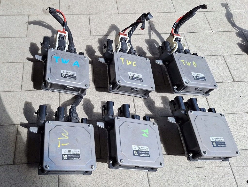 фото №1, Модуль блок керування підсилювача renault twingo iii 6700003893