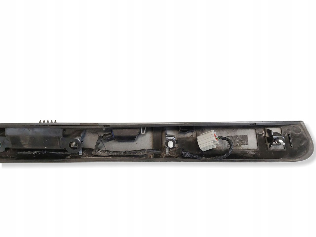 фото №8, 2014 chevrolet trax молдинг освітлення номерного знака 95911413