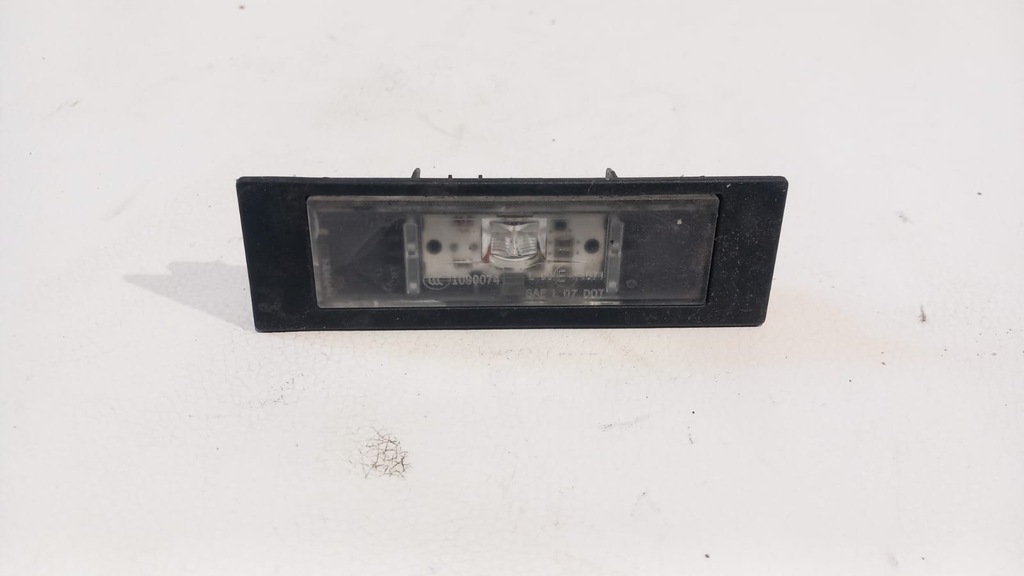 фото №1, Bmw оригінальний номер led кришки 7193294