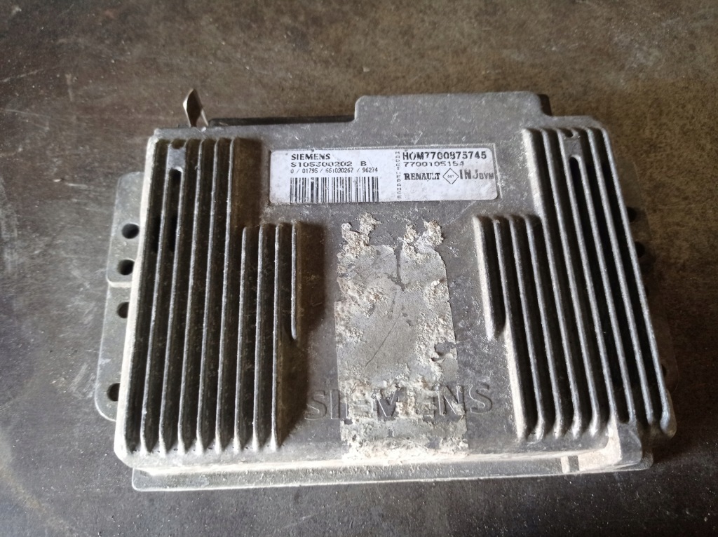 фото №1, Renault - бортовой компьютер 7700105154