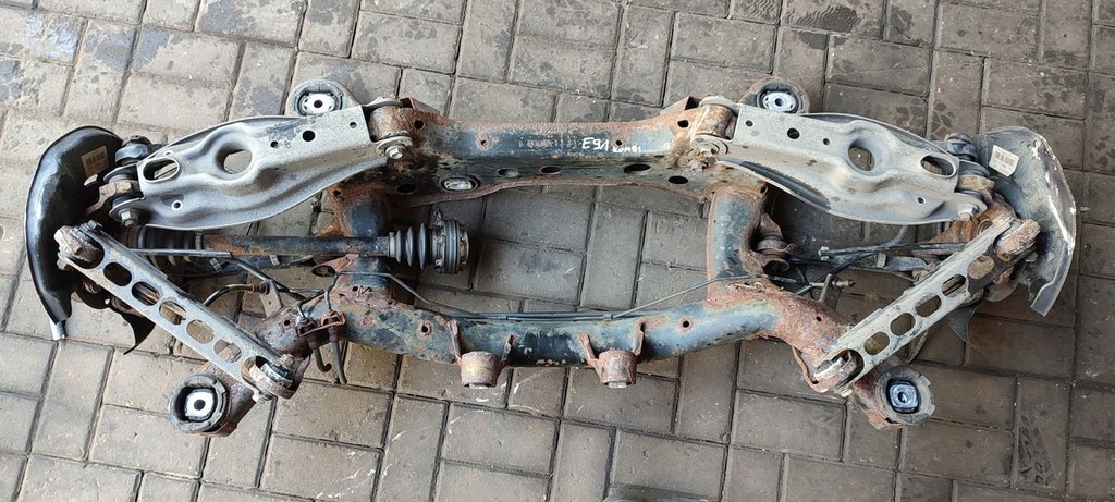 фото №1, Подрамник задняя задние bmw e91