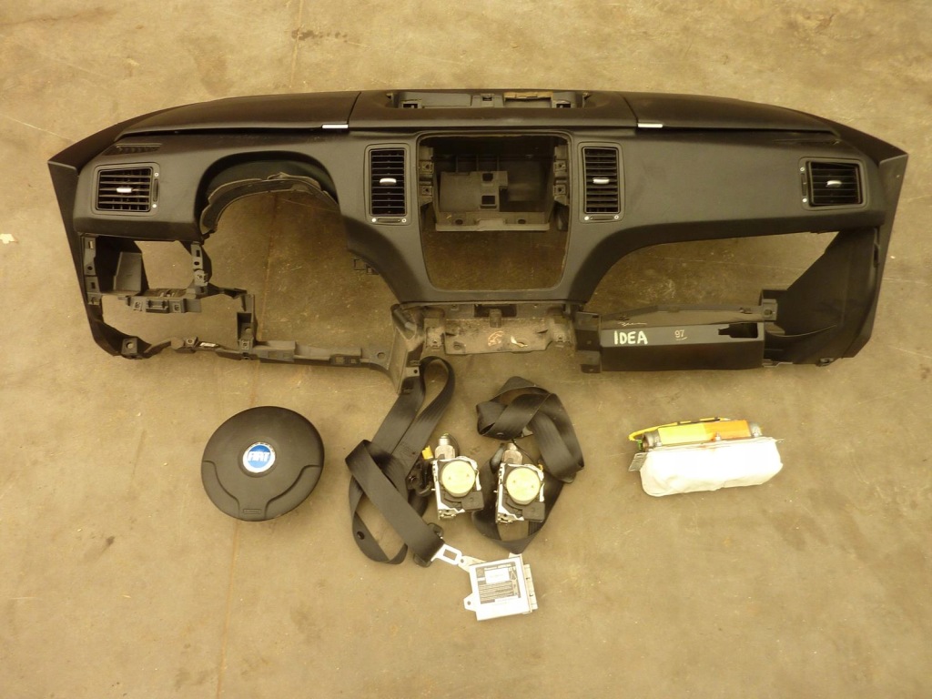 фото №1, Панель приладів панель  подушки безпеки ремені датчик fiat idea lift