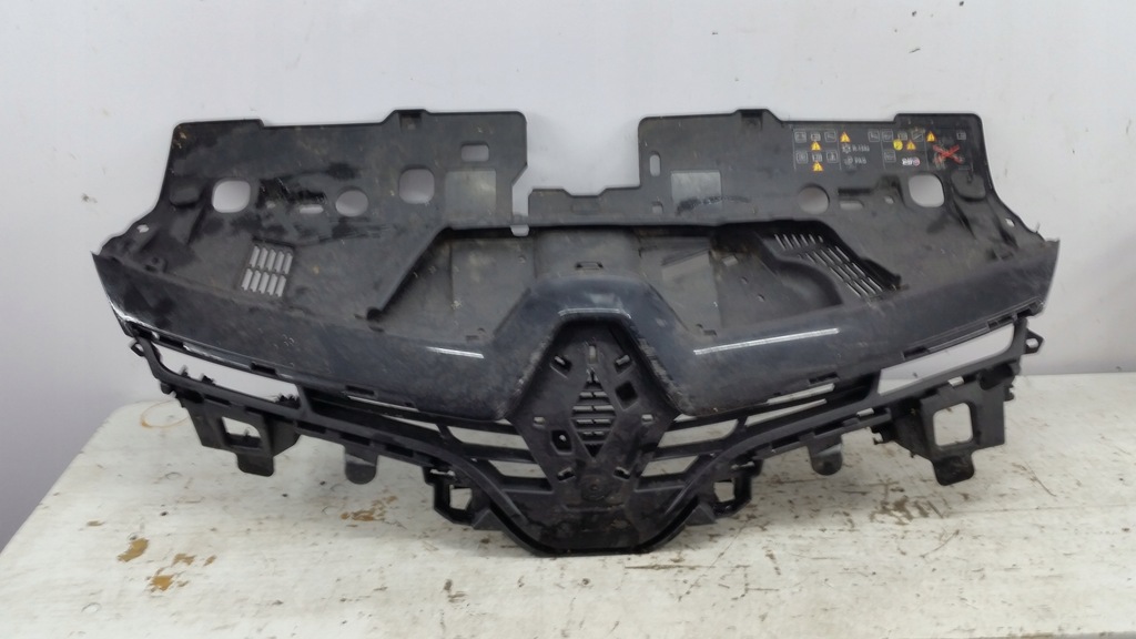 фото №1, Renault clio iv 4 12- решітка радіатора решітка радіатора бампер перед