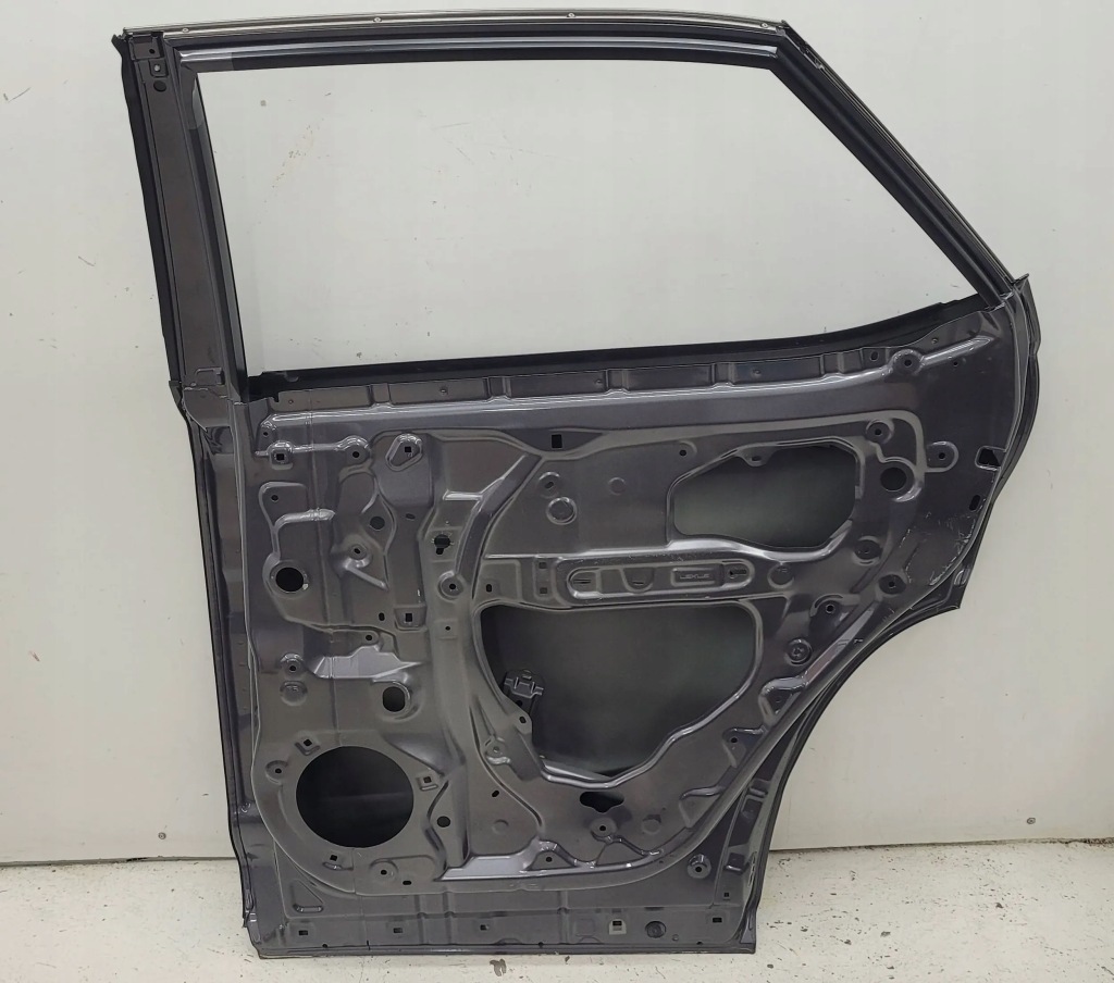 Lexus rx iv 4 15+ дверь задняя задняя правое  fv Киев