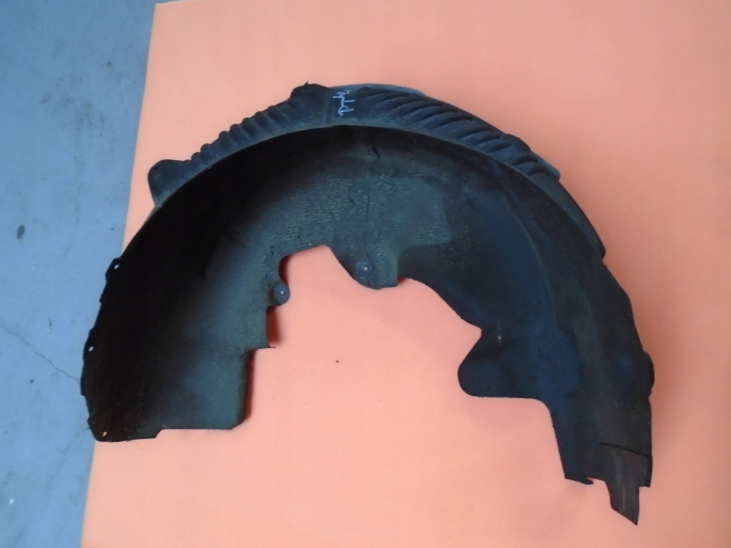 фото №1, Mercedes w213 подкрылок задняя задние правое kombi oryg