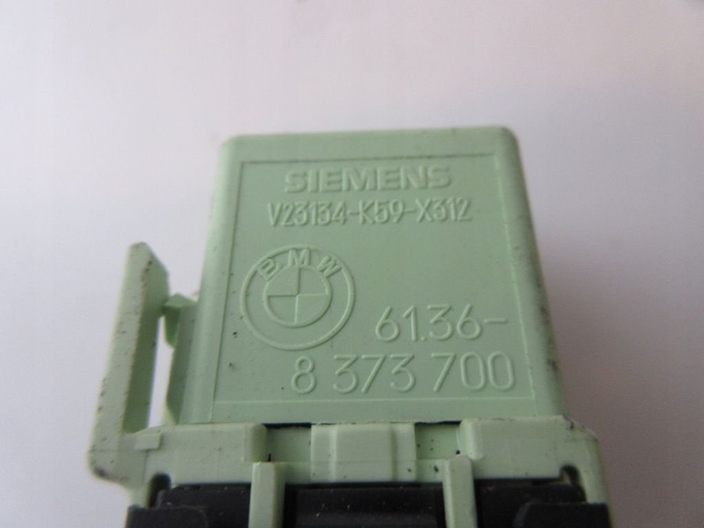 фото №10, Реле bmw e46 e87 e60 e70 e90 8373700 + штекер