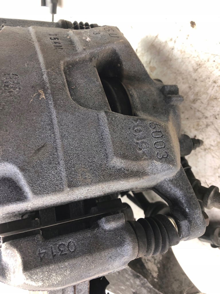 фото №4, Opel astra j поворотний кулак супорт ступиця лівий перед