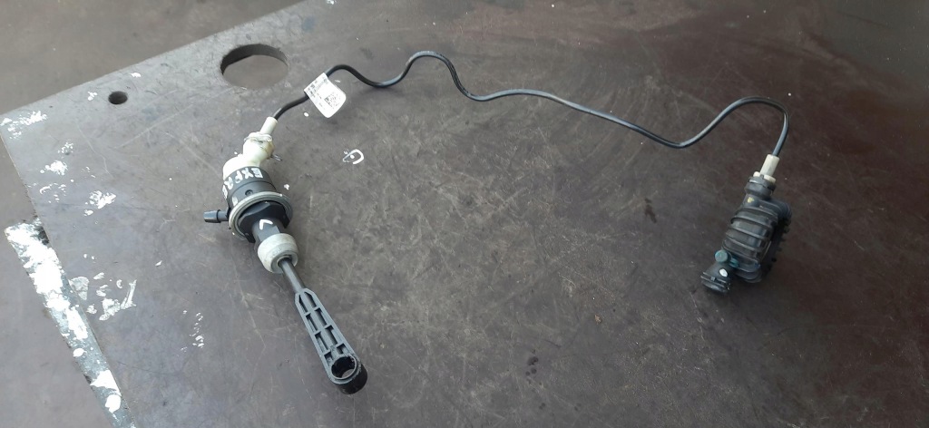 Купити Помпа циліндр зчеплення шланг renault express ii 306100394r