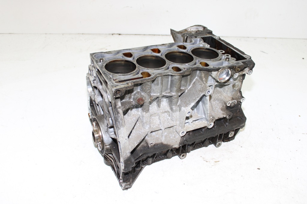 фото №6, Блок kompletny поршні dół двигуна wał 7506329 bmw e46 1.8 valvetronic n42