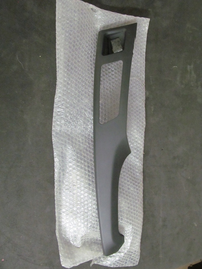 фото №1, Toyota yaris ii 05- молдинг консолі права nowa