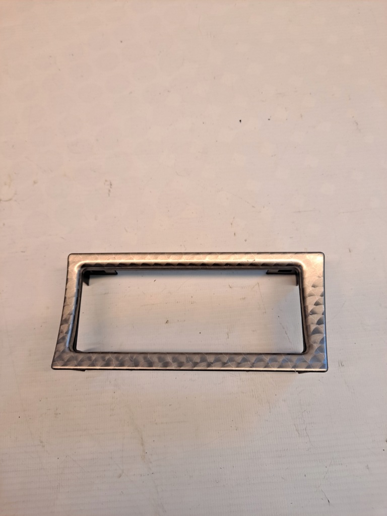 фото №1, Dekor рамка бардачка mercedes slk r170