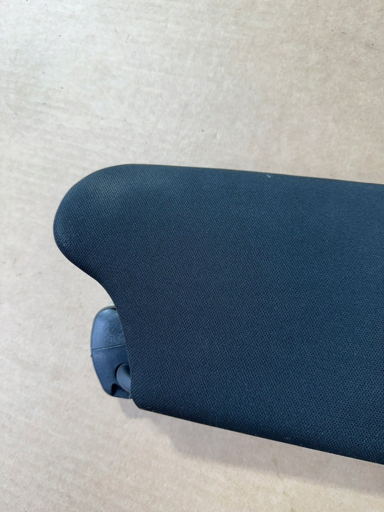 Козирок лівий, сонцезахисний козирок ліва, накладка ліва infiniti m30, q70 чорний Зі Шроту