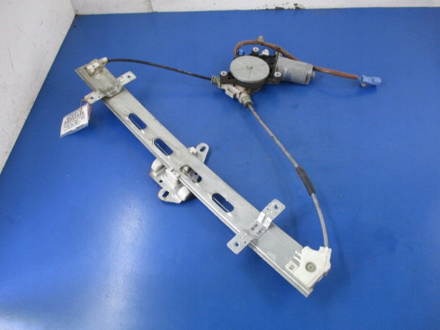 фото №1, Civic vii lift sedan подъемник стекло перед правый