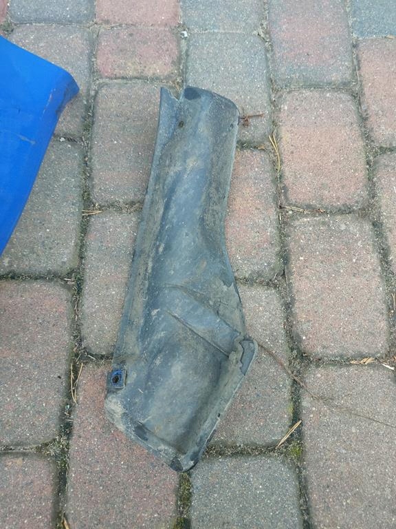 фото №13, Задній бампер mitsubishi space star i 98-04