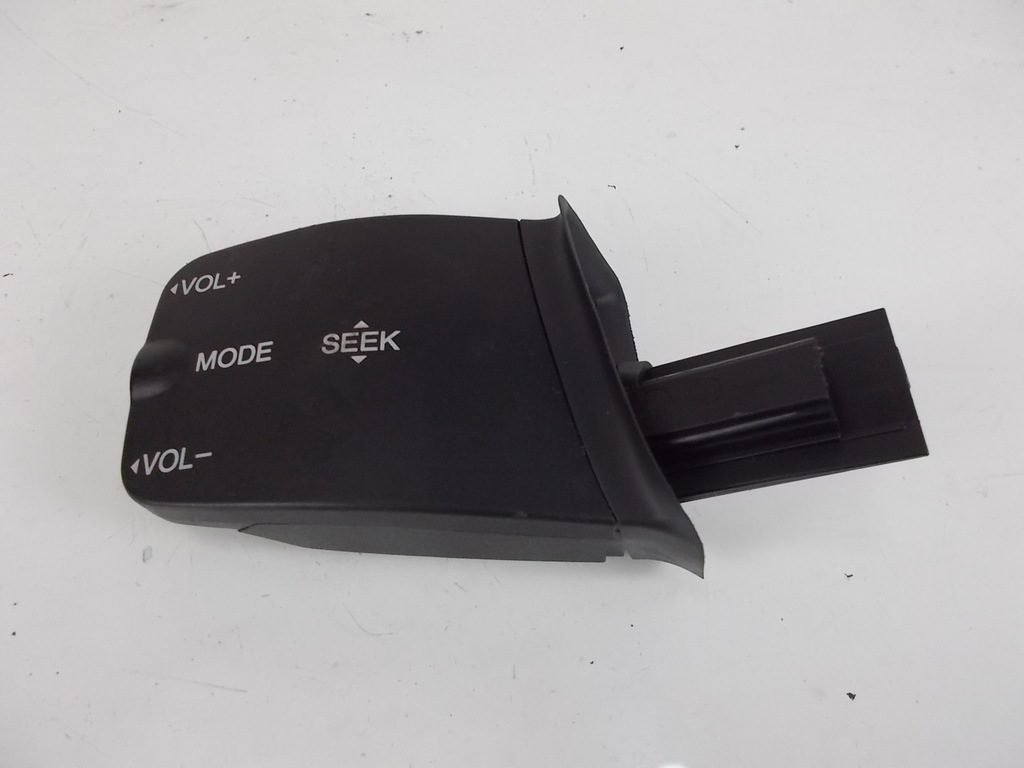 фото №1, Переключатель радио ford focus mk2 c-max cmax 03-09