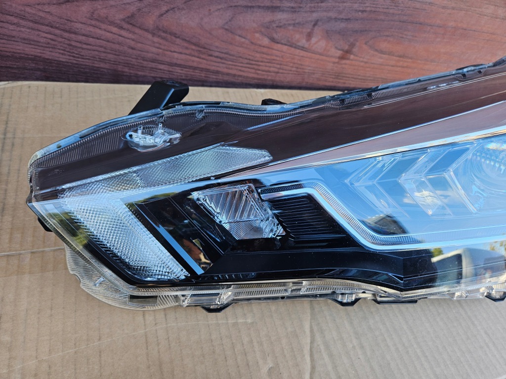 Левая фара перед nissan micra k14 17- 100-18834 260605fa2a Недорого