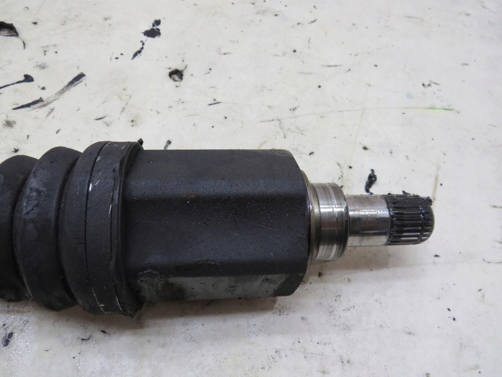 фото №3, Привідний вал ліва перед 2.0d bmw x1 e84