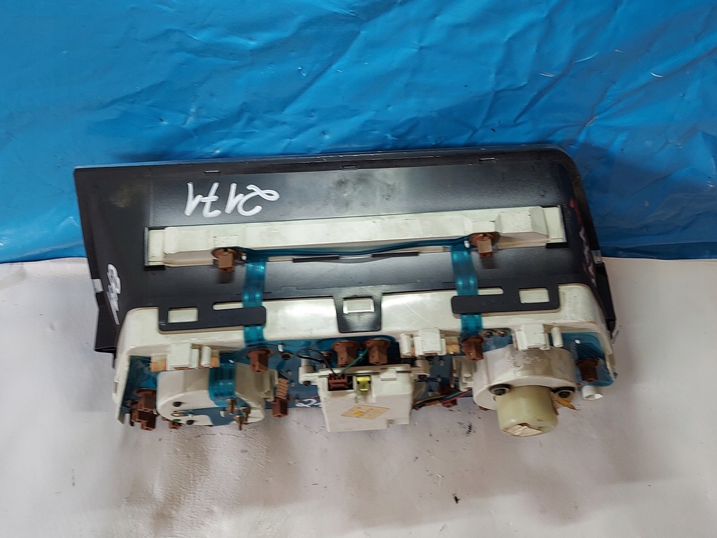 фото №11, Счетчик приборная панель lancia thema 8240289900