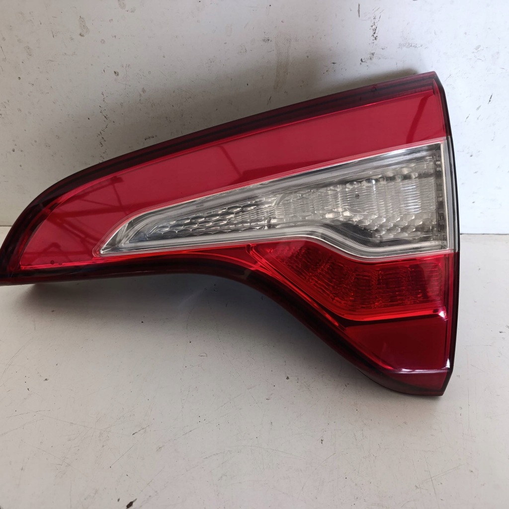 фото №1, Kia sorento ii xm lift лампа кришки багажника задня права 924062p600