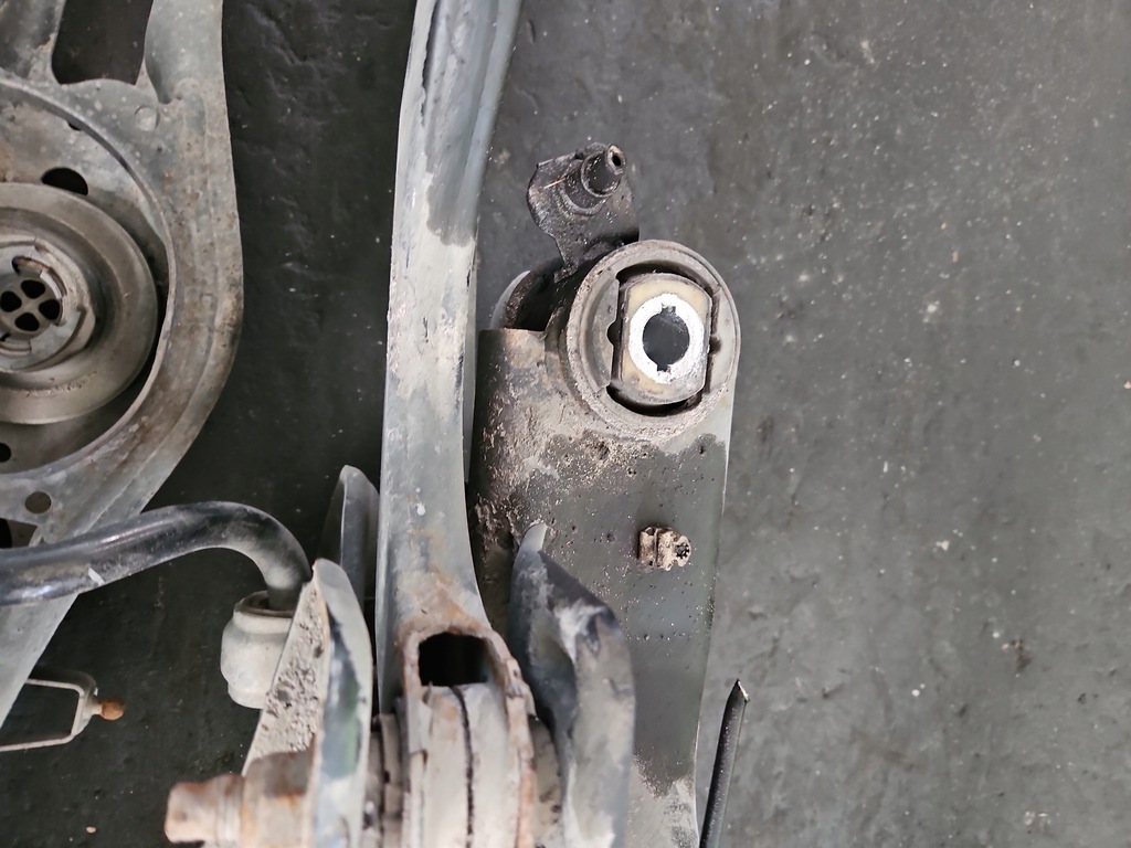 фото №7, Задняя балка oś задняя рычаги kpl skoda karoq 17-21 4x4