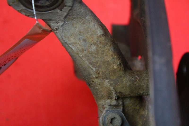 фото №8, Поворотный кулак левая перед skoda superb 2 ii 1.8 tsi 12r