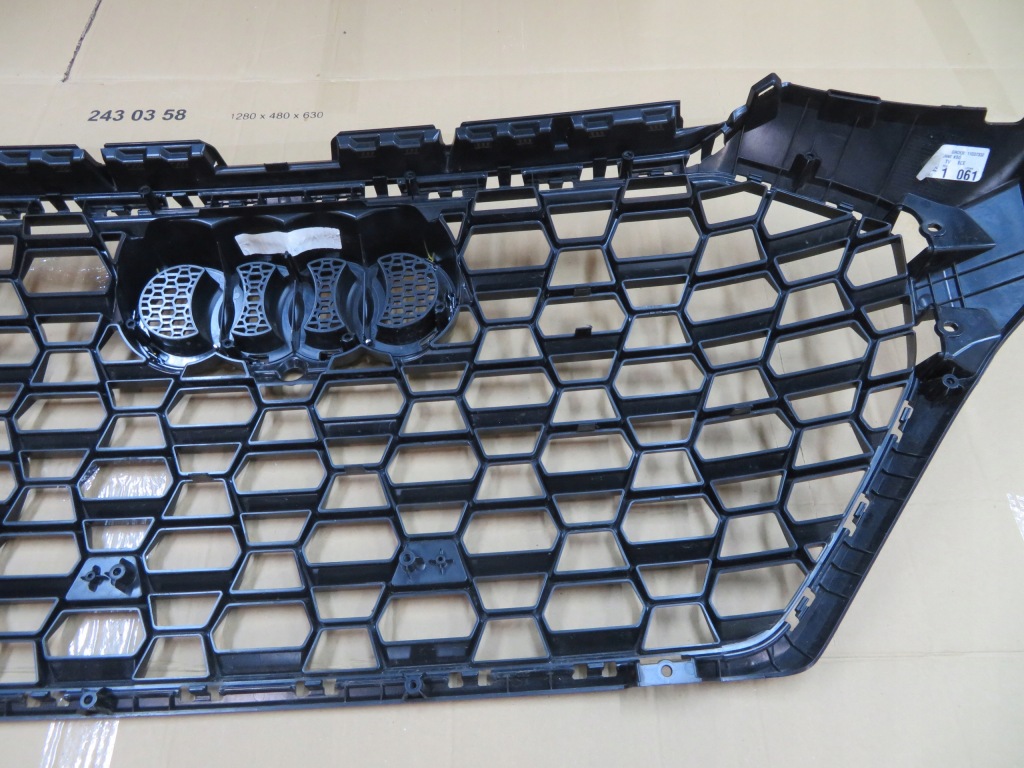 фото №10, Решітка радіатора решітка радіатора audi rsq3 83a 18-