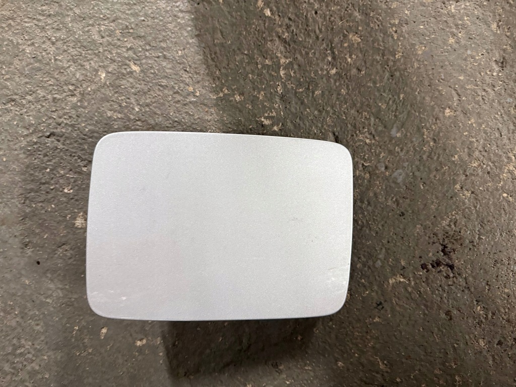 фото №1, Suzuki sx4 s cross 13- крышка заливной топлива