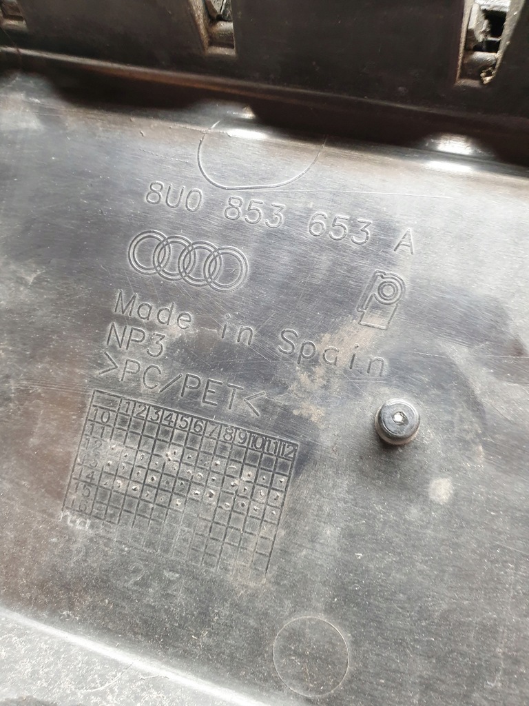 фото №16, Audi q3 8u s-line 11-14 решётка радиатора решётка радиатора w бампер перед pdc 8u0853653a