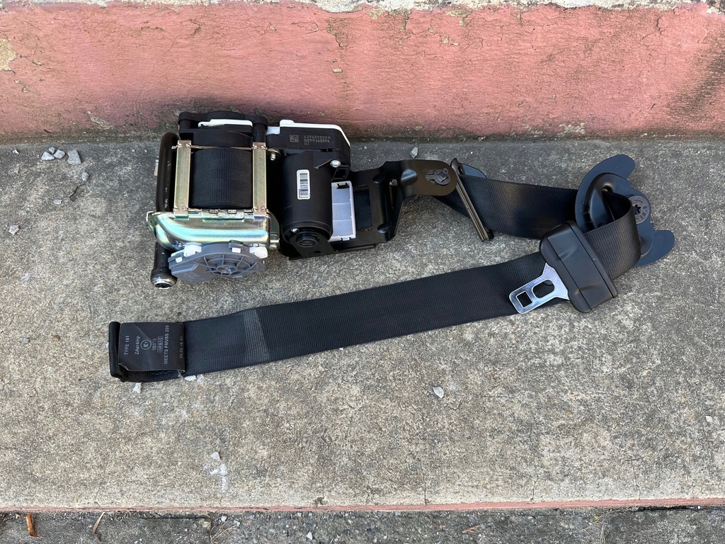 фото №1, Range rover sport натяжитель поперечина pas ремни безопасности ремонт 2014r