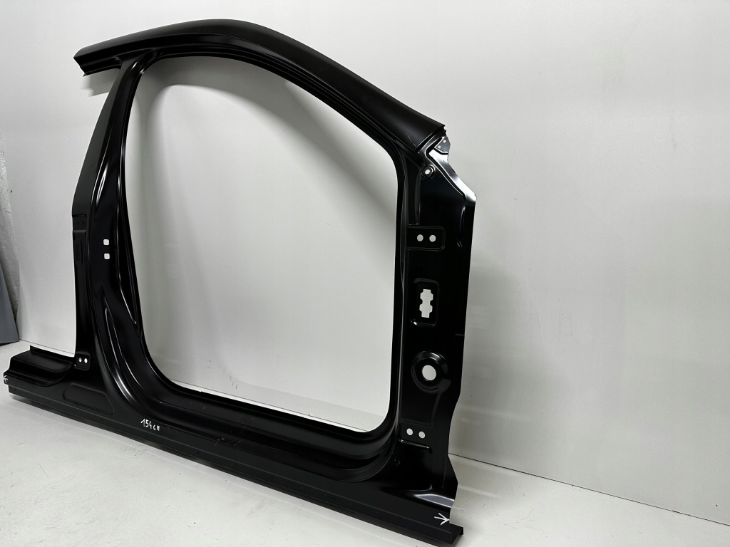 фото №3, Cupra formentor 5ff правый порог блок двигателя крыша