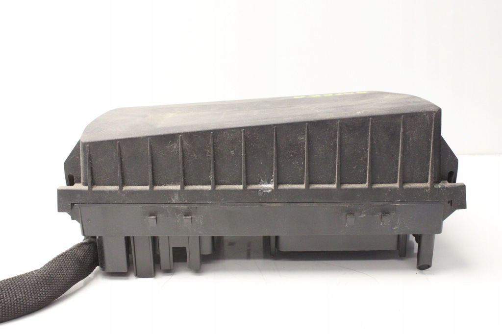 фото №3, Opel ampera volt 11r- коробка запобіжників