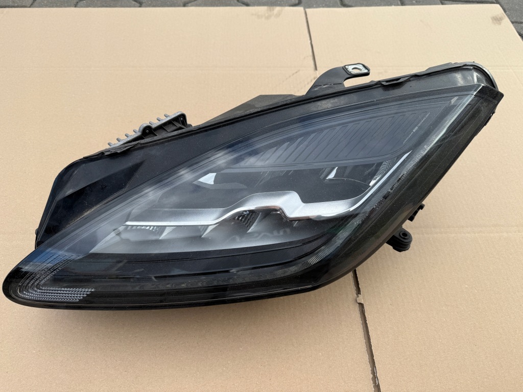 Купить Фара перед led левый оригинал jaguar e-pace x540