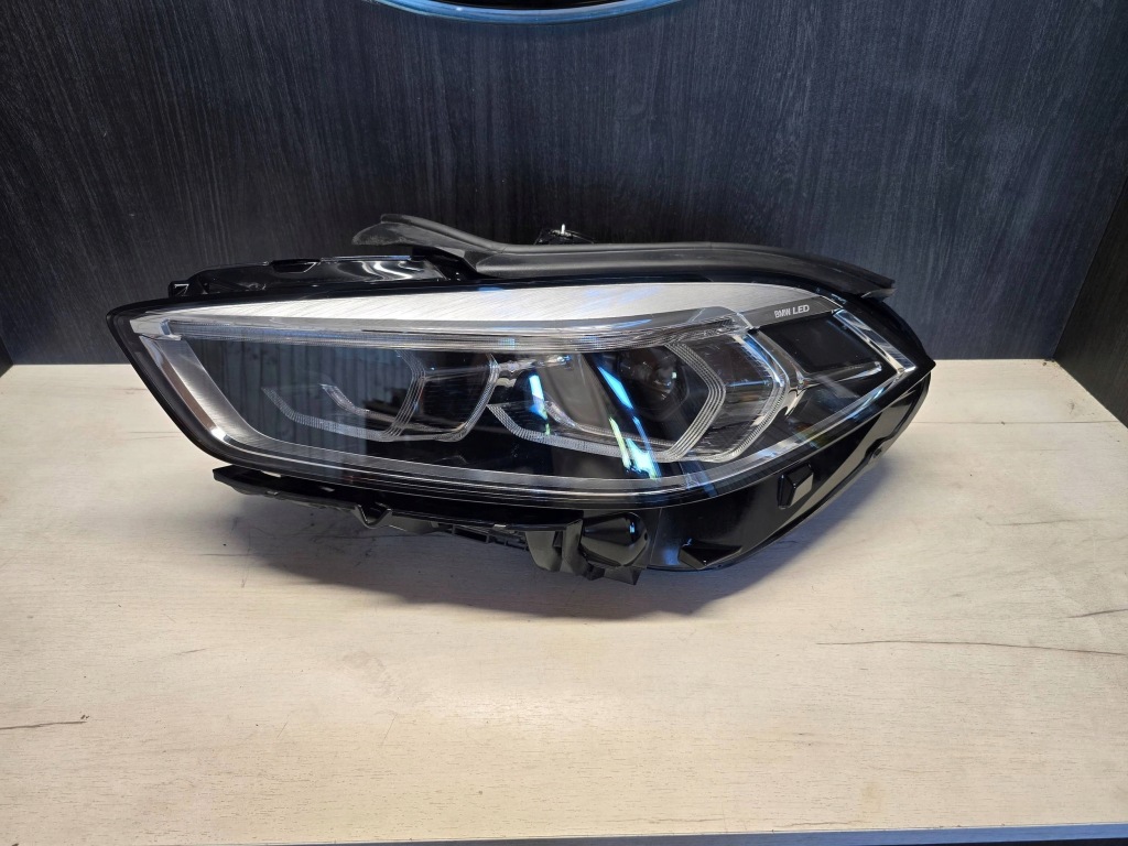 фото №1, Лампа фара левый перед led bmw 1 f40 5a1e055