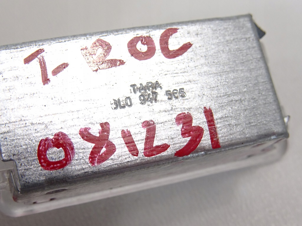 фото №8, Vw t-roc освещение салона кабины 3l0947565