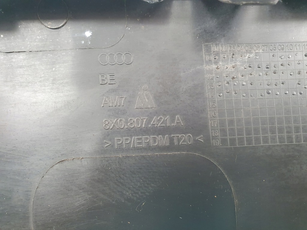 фото №10, Спойлер бампера задня відбивачі audi a1 8x0807421a