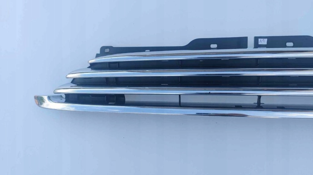 Решітка радіатора решітка mini r56 166149 Ціна
