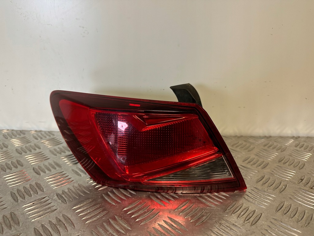 фото №1, Seat leon iii hb лампа задняя левая 5f0945095c