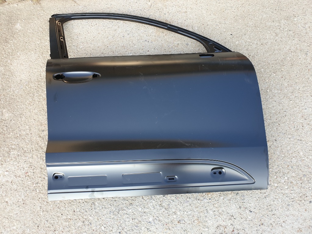 фото №1, Porsche macan двері передні праве nowe оригінальні