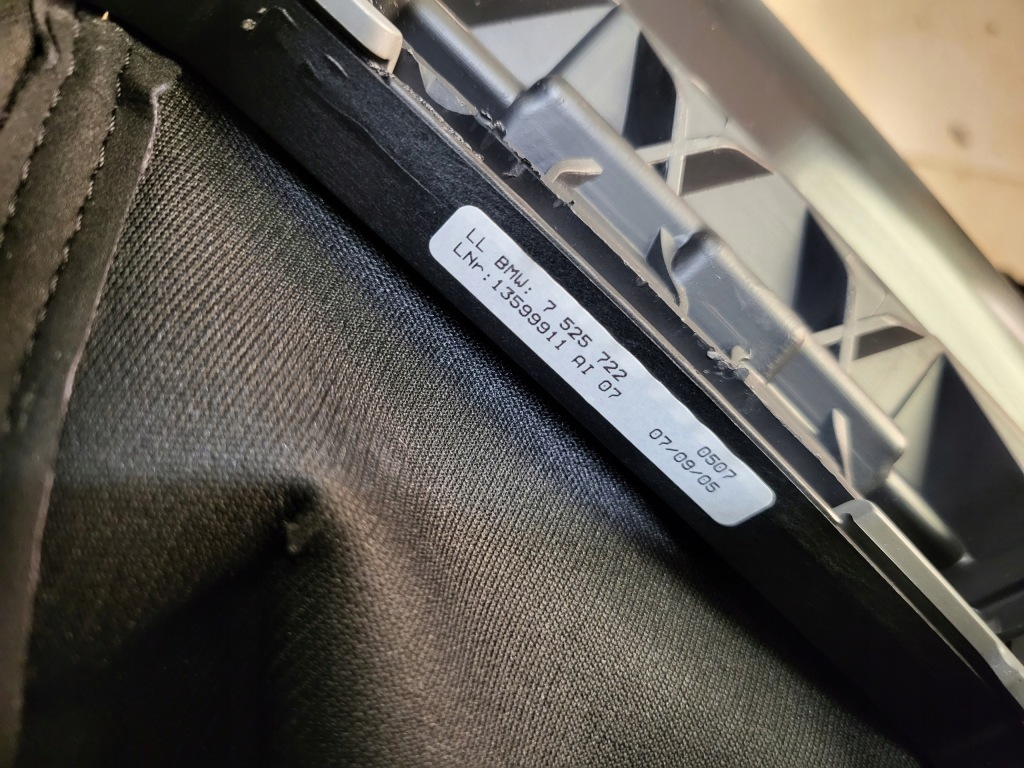 фото №15, Бардачок полиця dekor тунель середній чохол port aux in bmw 1 e87 e81 e82