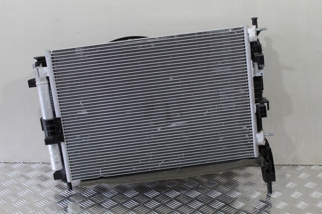 фото №1, Радіатор вентилятор ford focus mk3 1,5tdci