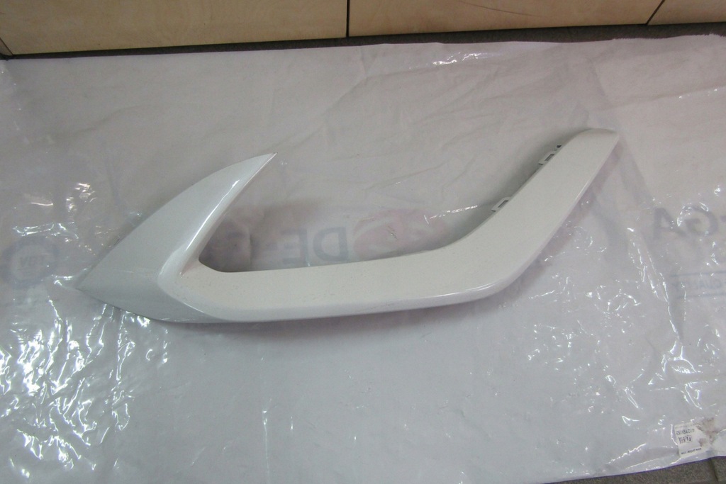 фото №13, Молдинг бампера перед права kia sportage 5 v 21-