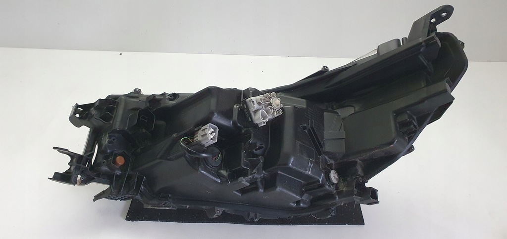 фото №7, Toyota hilux viii lift лампа права full led